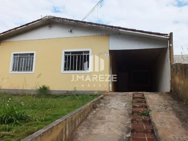 Casa com 390m² 3 quartos e 1 banheiro, à venda ou para alugar, no bairro Jardim São Pedro em Apucarana