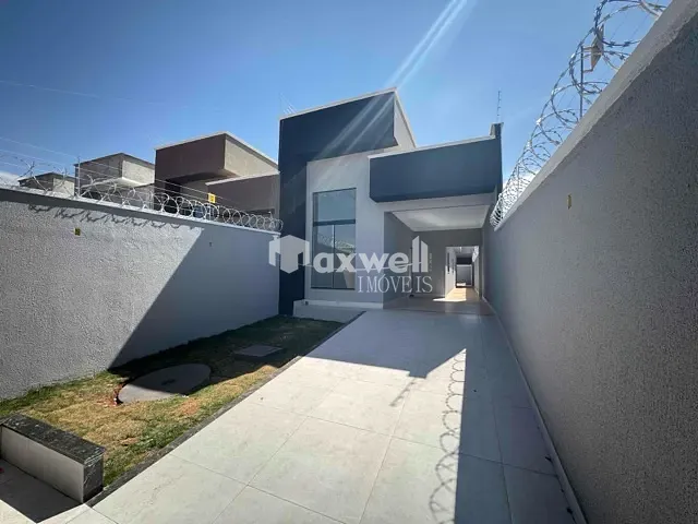 Casa com 260m² 3 quartos e 4 banheiros, à venda, no bairro Setor Serra Dourada - 3ª Etapa em Aparecida de Goiânia