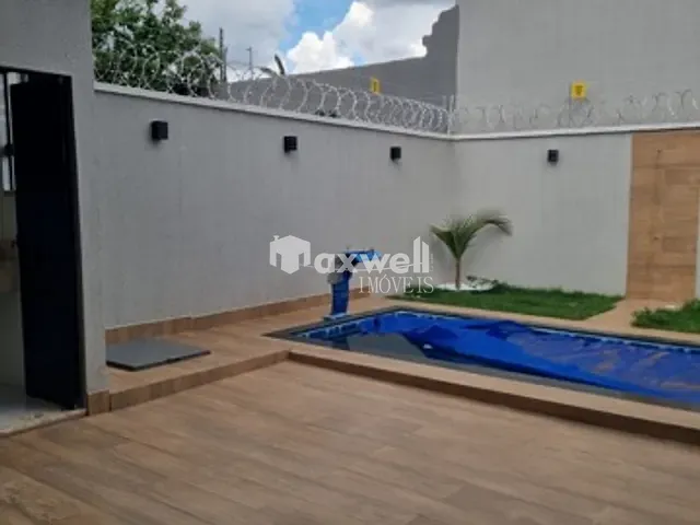 Casa com 260m² 3 quartos e 4 banheiros, à venda, no bairro Setor Serra Dourada - 3ª Etapa em Aparecida de Goiânia