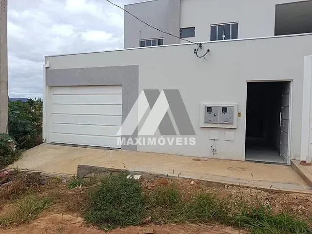 Casa 2 quartos e 1 banheiro, para alugar, no bairro São Francisco em Araçuaí