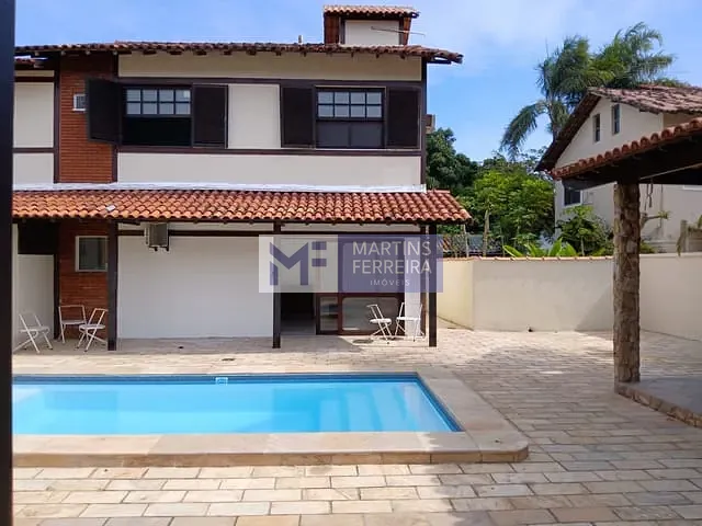 Casa com 400m² 4 quartos e 5 banheiros, para alugar, no bairro Barra da Tijuca em Rio de Janeiro