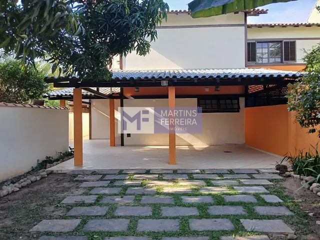 Casa com 400m² 4 quartos e 5 banheiros, para alugar, no bairro Barra da Tijuca em Rio de Janeiro