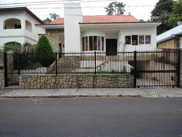 Foto do Casa - Casa  residencial à venda, Centro, Itajubá. | MOHALLEM e LOPES CORRETAGEM E ADMINISTRACAO DE IMOVEIS LTDA