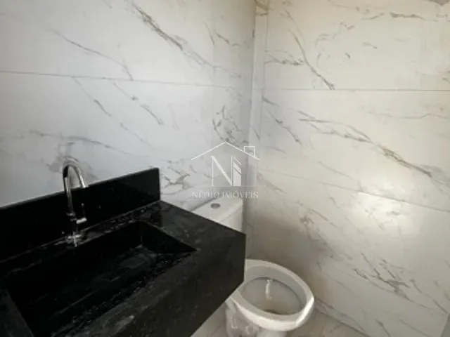 Casa com 240m² 3 quartos e 2 banheiros, à venda, no bairro Pindobas em Maricá