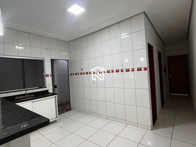 Casa 2 quartos e 1 banheiro, para alugar, no bairro Jardim Paulista em Paraíso do Tocantins