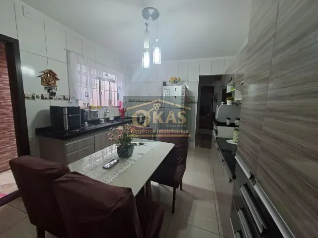 Casa com 250m² 2 quartos e 2 banheiros, à venda, no bairro Jardim Casa Branca em Suzano