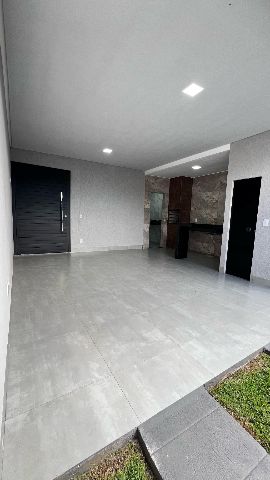 Casa com 180m² 3 quartos e 5 banheiros, à venda, no bairro Jardim Nova Era em Aparecida de Goiânia