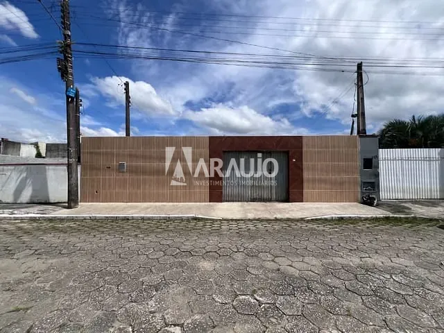 Casa com 250m² 3 quartos e 2 banheiros, à venda, no bairro Dom Bosco em Itajaí