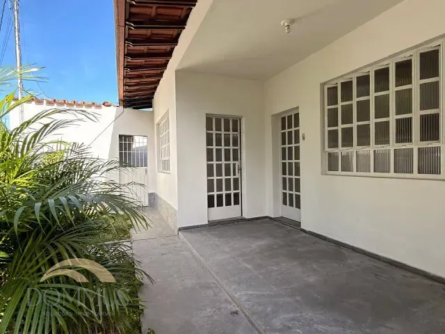 Casa com 315m² 3 quartos e 3 banheiros, à venda, no bairro Cariru em Ipatinga
