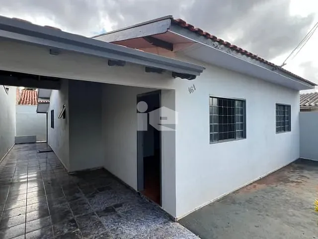 Casa com 160m² 3 quartos e 1 banheiro, à venda, no bairro Jardim Monte Carlo em Rolândia
