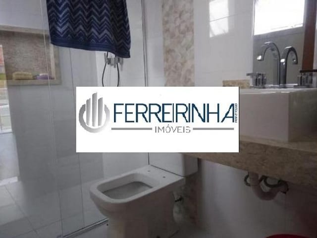 Casa com 250m² 4 quartos e 2 banheiros, para alugar, no bairro Urbanova em São José dos Campos