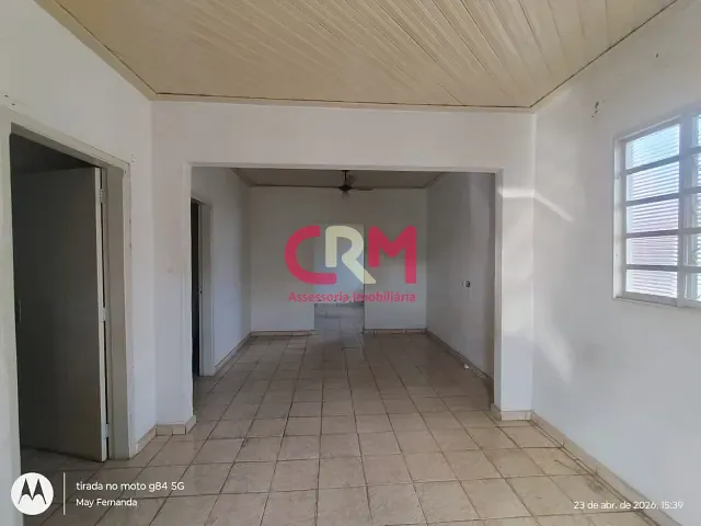 Casa com 250m² 2 quartos e 1 banheiro, à venda, no bairro Vila Di Santi em Taquaritinga