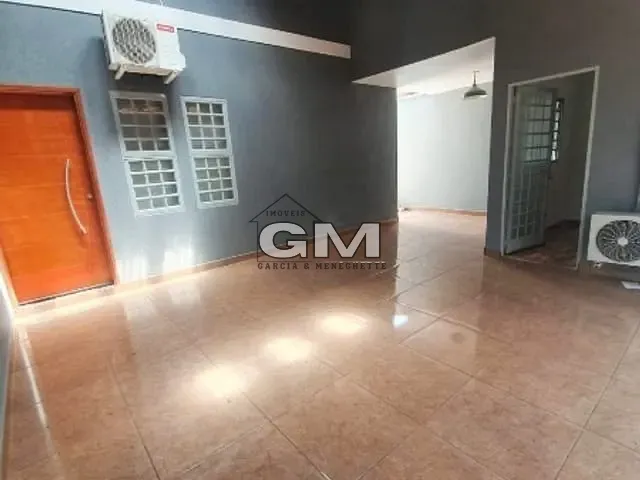 Casa com 168m² 3 quartos e 2 banheiros, à venda, no bairro Jardim Ouro Branco em Ribeirão Preto
