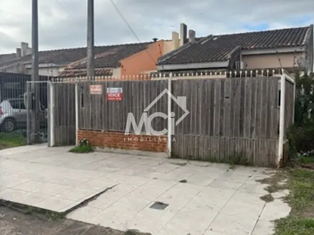 Casa 3 quartos e 2 banheiros, à venda, no bairro Areal em Pelotas