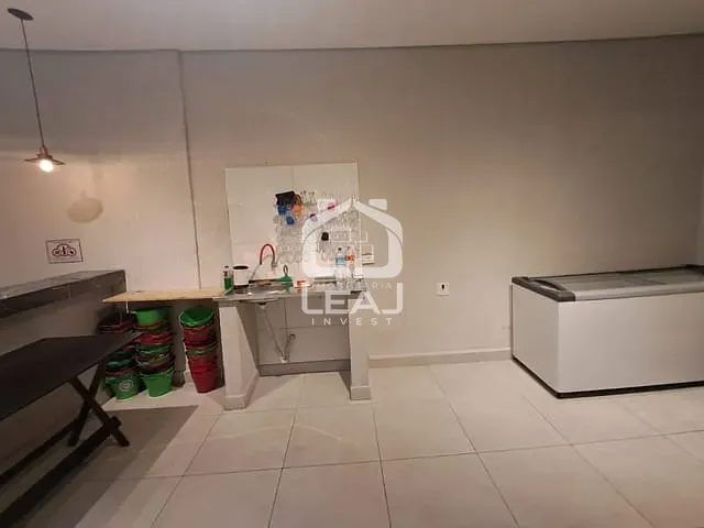 Casa com 400m², para alugar, no bairro Jardim São Francisco de Assis em São Paulo