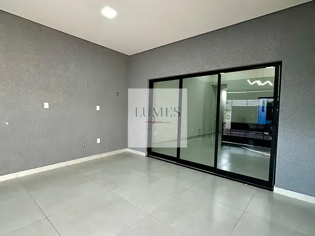 Casa 3 quartos e 1 banheiro, à venda, no bairro Jardim São Camilo em Santa Bárbara D'Oeste