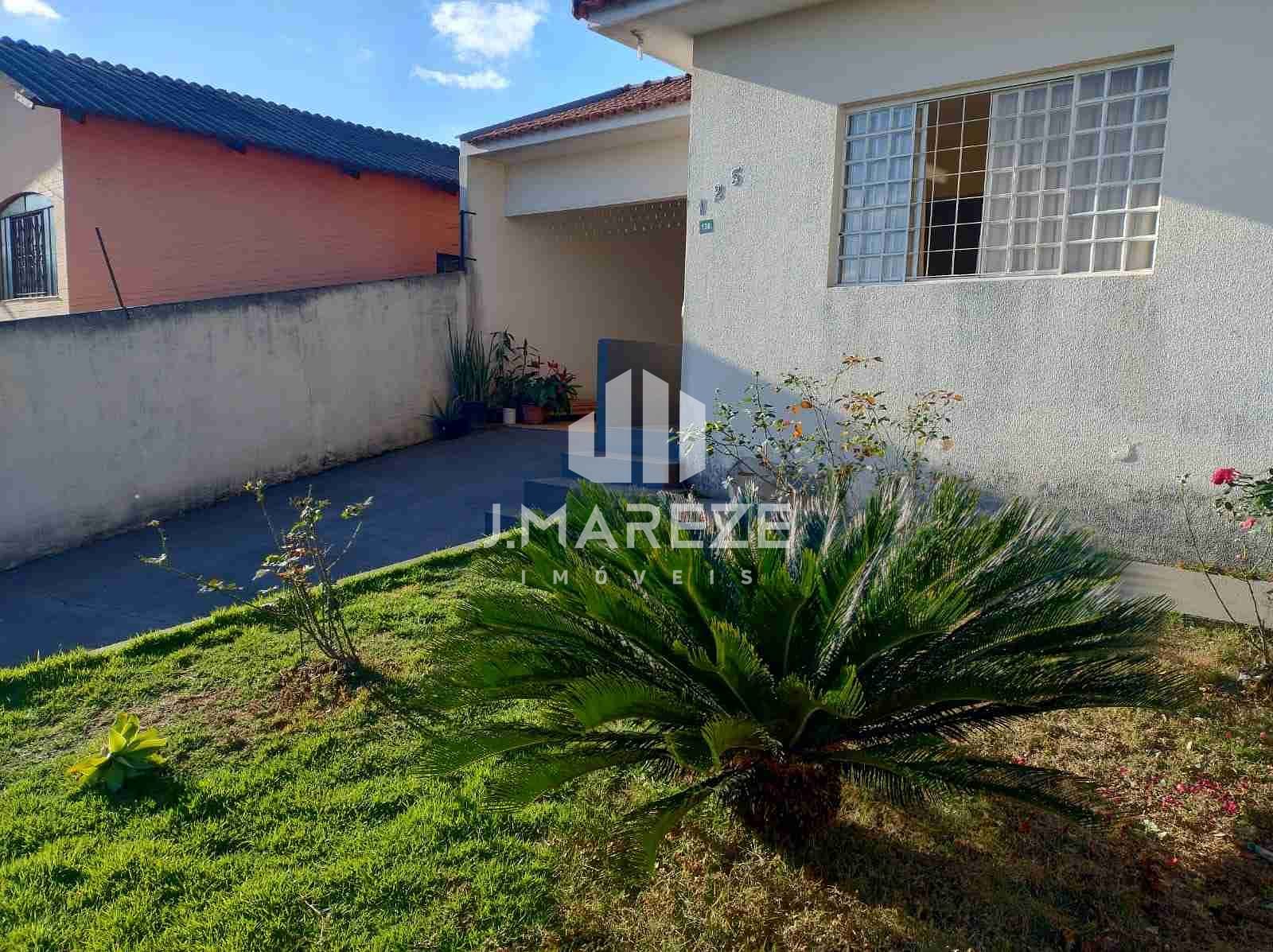 Casa à venda com 3 quartos, 90m² - Foto 4