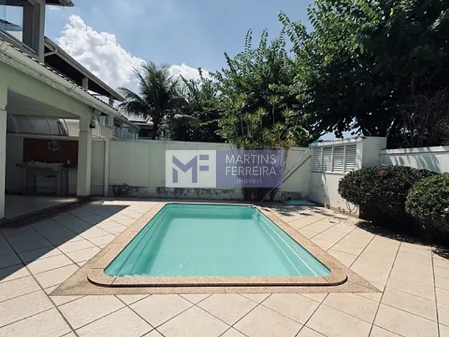 Casa com 350m² 4 quartos e 6 banheiros, à venda, no bairro Recreio dos Bandeirantes em Avenida das Américas