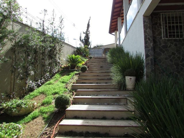 Foto do Casa - Casa residencial para locação, Morro Chic, Itajubá. | MOHALLEM e LOPES CORRETAGEM E ADMINISTRACAO DE IMOVEIS LTDA