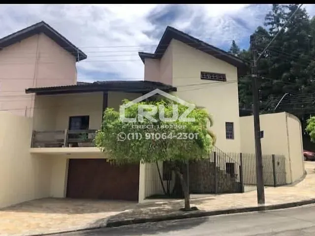 Casa 3 quartos e 4 banheiros, à venda, no bairro Nova Caieiras em Caieiras