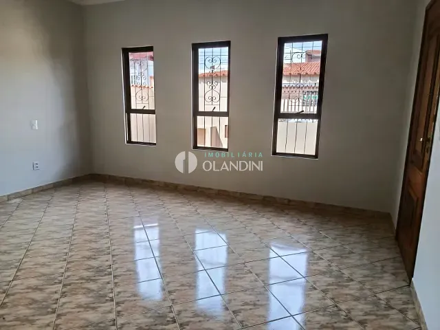 Casa com 275m² 3 quartos e 1 banheiro, para alugar, no bairro Jardim Europa em Artur Nogueira