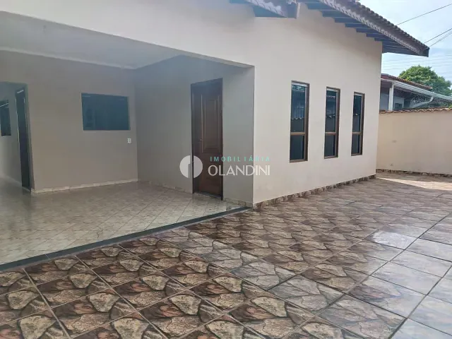 Casa com 275m² 3 quartos e 1 banheiro, para alugar, no bairro Jardim Europa em Artur Nogueira