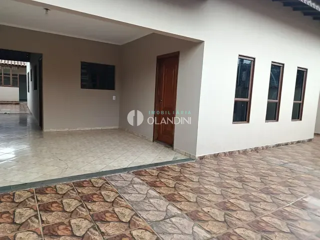 Casa com 275m² 3 quartos e 1 banheiro, para alugar, no bairro Jardim Europa em Artur Nogueira