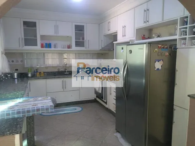 Casa com 500m² 3 quartos e 5 banheiros, à venda, no bairro Vila Carrão em São Paulo