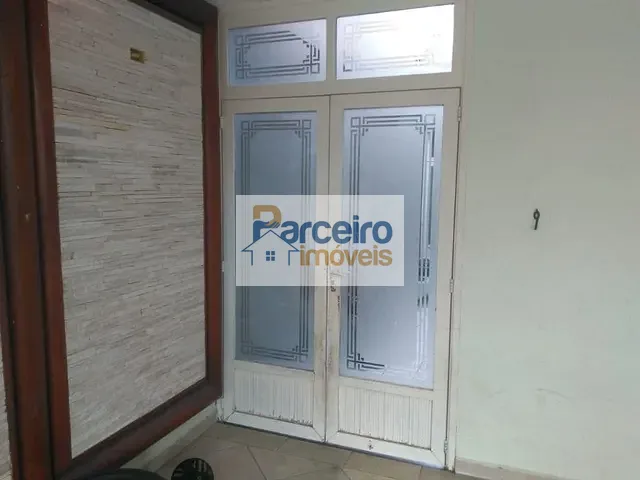 Casa com 500m² 3 quartos e 5 banheiros, à venda, no bairro Vila Carrão em São Paulo
