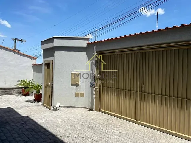 Casa 3 quartos e 2 banheiros, à venda, no bairro Jardim Agenor de Lima em Guaxupé