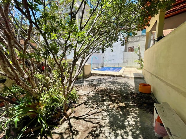Casa 4 quartos e 2 banheiros, à venda, no bairro Ribeiro de Abreu em Belo Horizonte