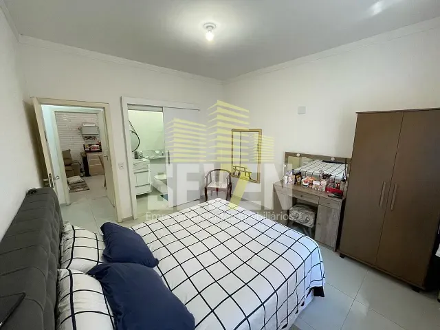 Casa com 209m² 2 quartos e 2 banheiros, à venda, no bairro Parque Júlio Nóbrega em Bauru