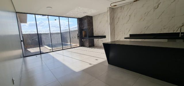 Casa com 378m² 3 quartos e 6 banheiros, à venda, no bairro Setor Faiçalville em Goiânia