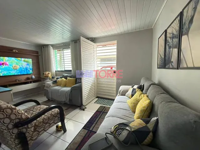Casa com 110m² 3 quartos e 1 banheiro, à venda, no bairro São Caetano em Itabuna