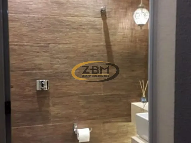 Casa com 250m² 3 quartos e 3 banheiros, à venda, no bairro Jardim Guararapes em Londrina