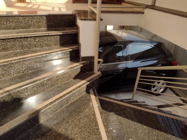 Casa com 281m² 3 quartos e 3 banheiros, à venda ou para alugar, no bairro São Lázaro em São João da Boa Vista