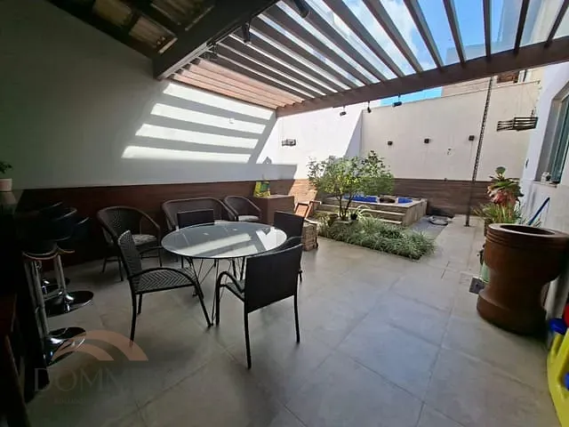 Casa 4 quartos e 3 banheiros, à venda, no bairro Iguaçu em Ipatinga