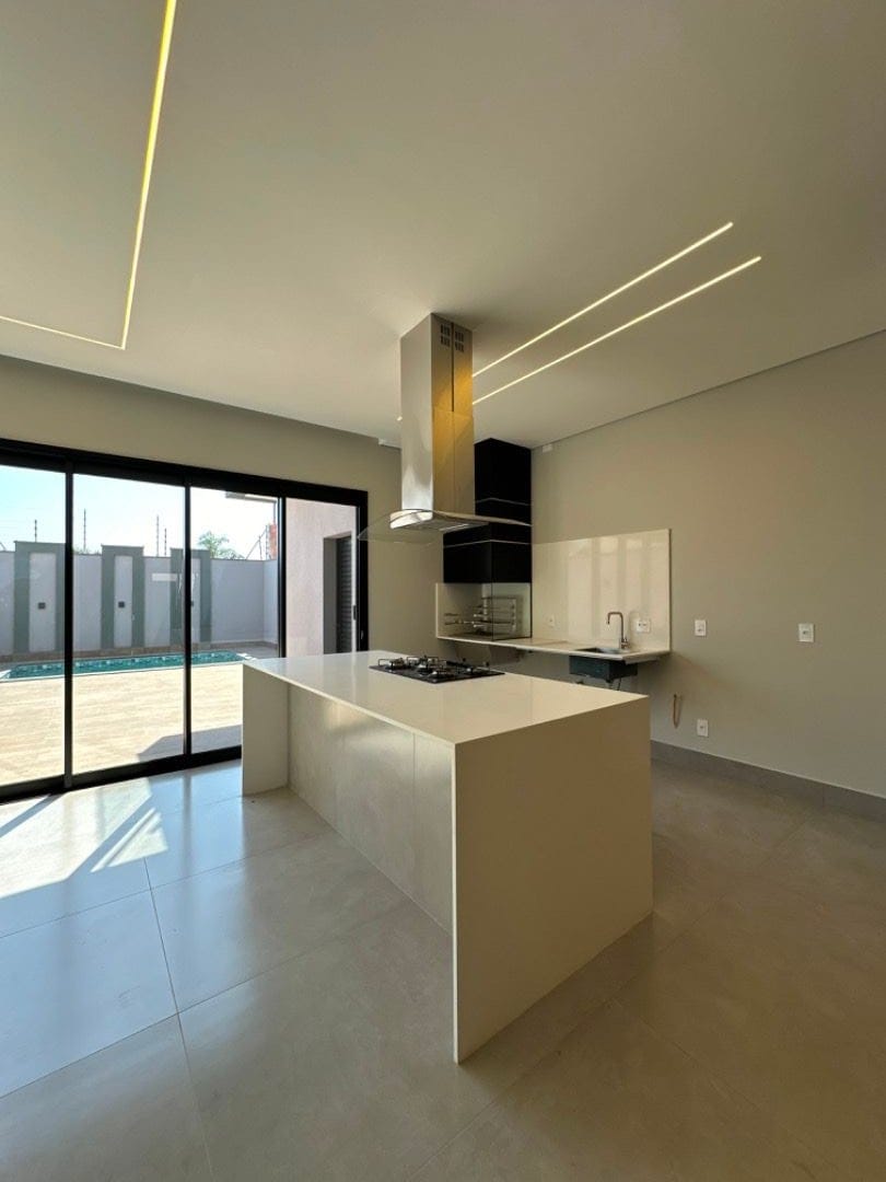 Casa, 3 quartos, 211 m² - Foto 4