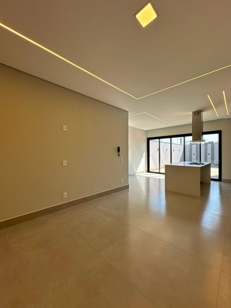 Casa, 3 quartos, 211 m² - Foto 3