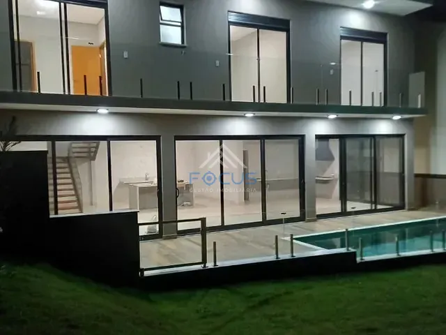 Casa com 258m² 3 quartos e 4 banheiros, à venda, no bairro Distrito Jacaré em Itupeva