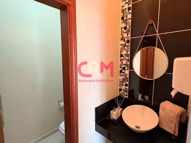 Casa 2 quartos e 6 banheiros, à venda, no bairro Centro em Taquaritinga