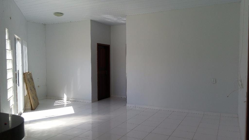 Casa à venda e aluguel com 3 quartos, 170m² - Foto 3