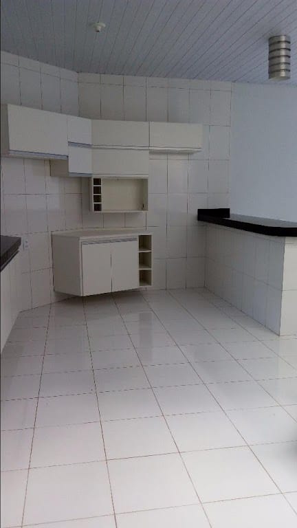 Casa à venda e aluguel com 3 quartos, 170m² - Foto 4