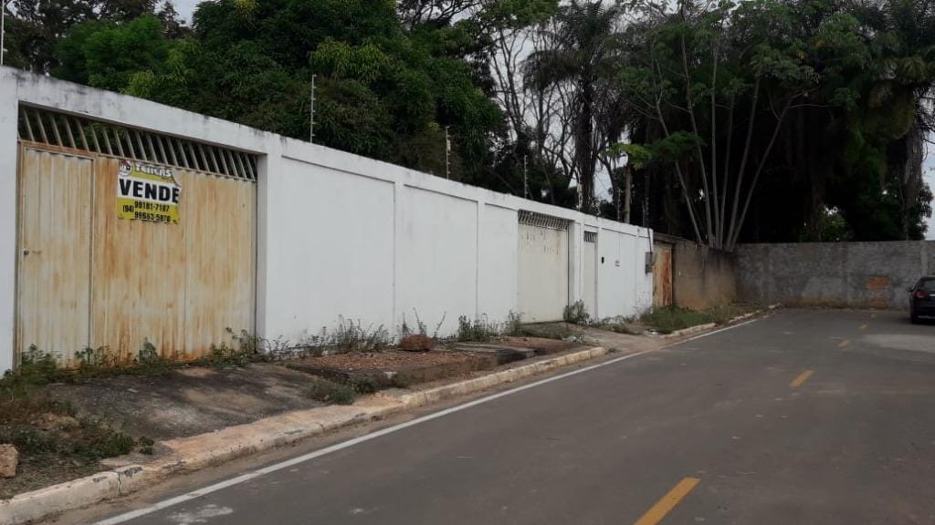Casa à venda e aluguel com 3 quartos, 170m² - Foto 17