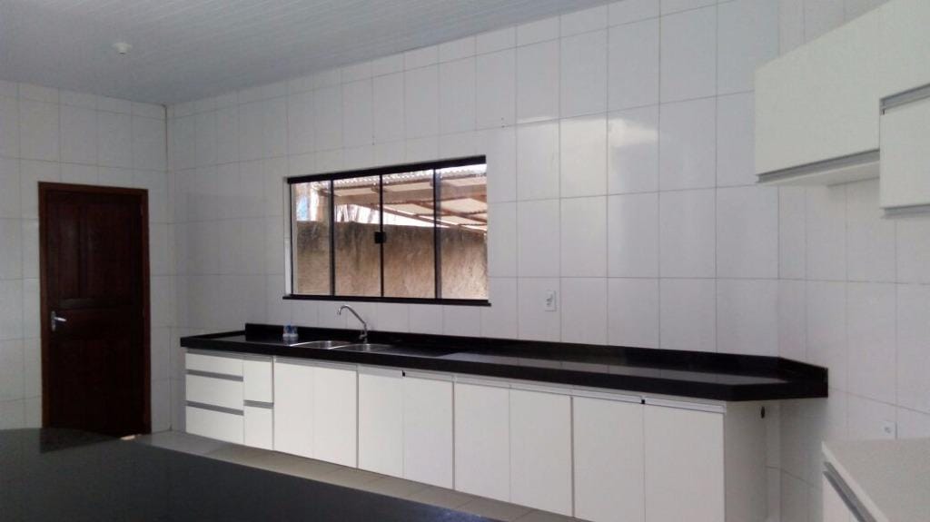 Casa à venda e aluguel com 3 quartos, 170m² - Foto 12