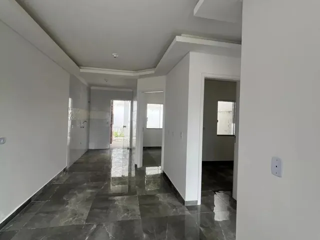 Casa 3 quartos e 1 banheiro, para alugar, no bairro Gralha Azul em Fazenda Rio Grande