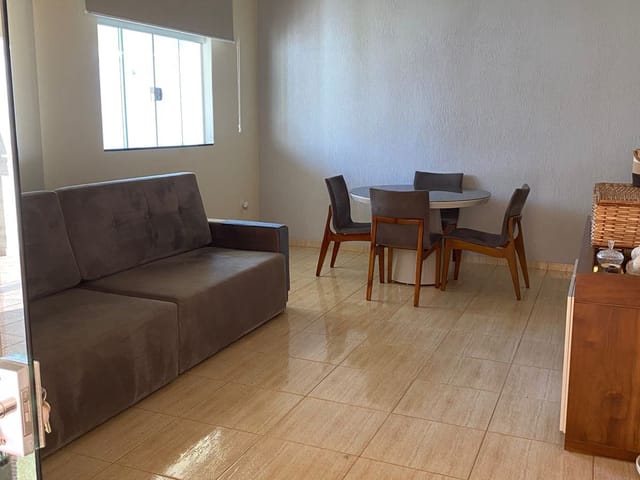 Casa com 300m² 4 quartos e 2 banheiros, à venda, no bairro São Pedro em Arcos