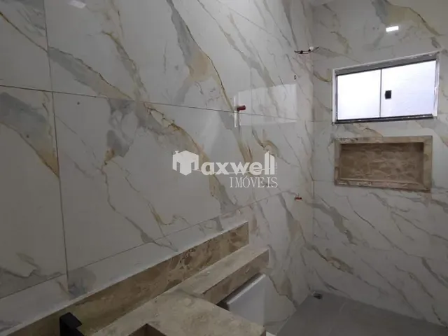 Casa com 190m² 3 quartos e 1 banheiro, à venda, no bairro Jardim Veneza em Aparecida de Goiânia