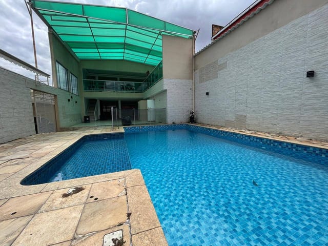 Casa 5 quartos e 4 banheiros, à venda, no bairro Providência em Belo Horizonte