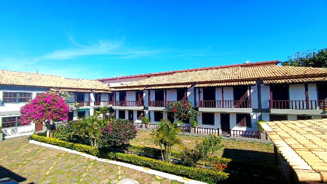 Casa 3 quartos e 2 banheiros, à venda, no bairro Peró em Cabo Frio